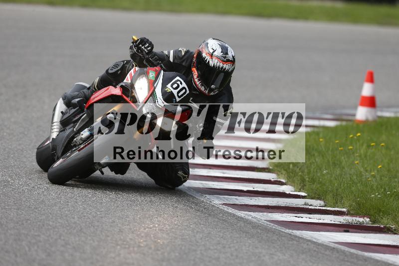 /53 16.09.2025 Track Day Domi Aegerter ADR/Gruppe gruen/60